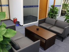 <b>黃浦刑事律師解讀:欠錢跑路的法律性質及應對策略</b>